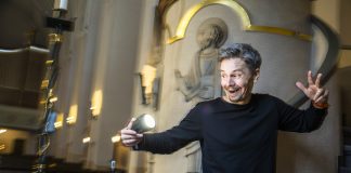 Kun valokuvaaja Jani Laukkanen tarttui nuorena kameraan, hän ymmärsi, että ihmisiä ei tarvitse pelätä