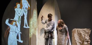 Teatteriarvio: Usko pukeutuu kauneuteen Anneli Kannon kirjoittamassa musiikkinäytelmässä Rottien pyhimys