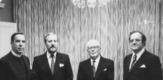 Mysteerikuva: Ketkä neljä miestä koolla? – Katso myös edellisen kuvan ratkaisu