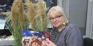 300 piparimuottia harrastuksekseen kerännyt Kaarina Heiskanen: ”Jos tietäisin että maailmanloppu tulee huomenna, tekisin piparitaikinan”