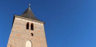 Viron kirkko ehkä luopumassa avioliittojen rekisteröimisestä – syynä sukupuolineutraaliksi muuttuva avioliittolainsäädäntö