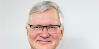 Piispa Seppo Häkkinen lopputarkastuksessa Radio Dein ja Kotimaan Piispan kyselytunnilla