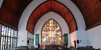 ”Yksi luukku, yksi brändi” – Merimieskirkko alkaa johtaa kirkon ulkosuomalaistyötä