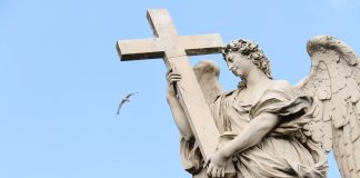 Yhdenvertaisuusvaltuutetun toimisto vastaa: Enkelien viesti ylitti uskonnonharjoituksen rajan päiväkodin pääsiäispolulla