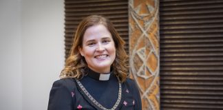 Koronarajoitukset vaikuttavat Mari Leppäsen piispaksi vihkimiseen, mutta tilaisuutta ei siirretä