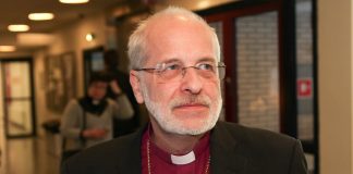 Piispa Simo Peura: Uskon, että luterilaisten ja katolilaisten ehtoollisyhteys toteutuu