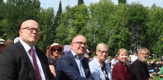 Herättäjäjuhlilla 22 000 kävijää – päätösseurojen puheissa korostuivat yhteistunto ja toivo uhkista huolimatta