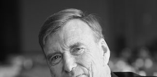 Amerikkalaispiispa John Shelby Spong on kuollut – herätti Kirkkopäivillä Helsingissä kiivasta keskustelua kristinuskon tulevaisuudesta