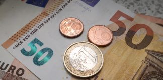 Kirkon tutkimuskeskus jakoi apurahoja ristiäisten ja nimiäisten, roolipelien, sotilaspappien ja ekofeminismin tutkimukseen