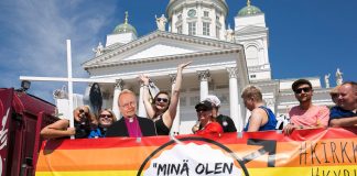 Kirjailija Kaisa Raittila: Kirkko väistelee tieteellistä tietoa ihmisten seksuaalisuudesta