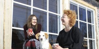 ”Parasta lestadiolaisuudesta irrottautumisessa on ollut ajattelun vapaus” – äiti ja tytär kertovat uudesta elämästään uskonyhteisöstä lähtemisen jälkeen