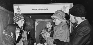 Mysteerikuva: Ketkä ovat kojulla? – Katso myös edellisen kuvan ratkaisu