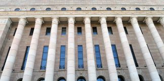 Herätysliiketutkija: Pekka Aittakummun loikkaaminen perussuomalaisiin ilmentää uusia virtauksia vanhoillislestadiolaisuudessa