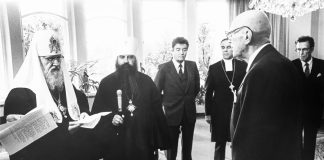 Mysteerikuva: Nyt ollaan suurissa saleissa mutta ketkä ja miksi?