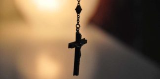 Lehtien selvitys: Satoja epäilty hyväksikäytöstä baptistikirkoissa Yhdysvalloissa