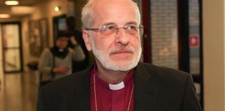 Piispa Simo Peura: Pedofiliaskandaalista on puhuttu ekumeenisissa kohtaamisissa katolisen kirkon kanssa