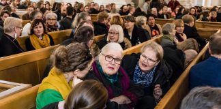 Onko ”tavallinen jumalapalvelus” oikeasti erikoismessu, kysyttiin Jaetut eväät -tapahtuman avajaisissa