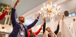 Pääkirjoitus: Seurakuntalaista ei pidä syyttää, jos messu ei vedä