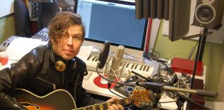 Muusikko Tommi Kalenius toimittaa uusimman Nuoren seurakunnan veisukirjan – mukana myös räppiä