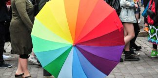 Konservatiivisten järjestöjen johtajat liittyvät kannanotossa kirkon Pride-kumppanuutta moittivaan rintamaan