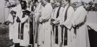 Mysteerikuva: Papistoa pihalla? – Katso myös edellisen kuvan ratkaisu