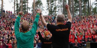 Pisara-suurleiri juhlii kirkon varhaisnuorisotyön 100 vuotta – ”Kohdataan pyhä, rakennetaan rauhaa”