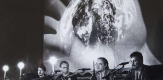 Mysteerikuva: Mikä keskustelu kynttilän valossa? – Katso myös edellisen kuvan ratkaisu