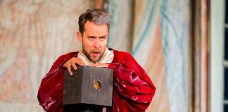 Arvio: Uusi kirkko-ooppera ammentaa seinämaalauksista ja puhuu perusasioista