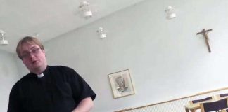 Mitä ihmettä? – Tuttu ruokavirsi vedetään Käy Muumilaaksoon -sävelmällä