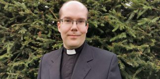 Sami Tolvanen valittiin ylivoimaisin luvuin Euran seurakunnan kirkkoherraksi