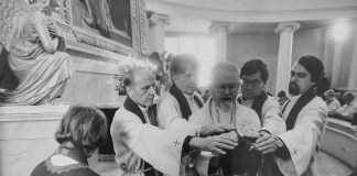 Mysteerikuva: Mikä siunaaminen? – Katso myös edellisen kuvan ratkaisu