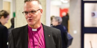 Päivi Räsäsen tilanne nousi esiin kirkolliskokouksen kyselytunnilla – näin arkkipiispa vastasi