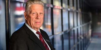 Konkariedustaja istui kirkolliskokouksessa 20 vuotta rakentamassa näkemyserot ylittävää sietämistä