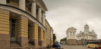 Tiedebarometri: Epäluottamus kirkkoa kohtaan on suurempaa kuin luottamus