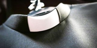 Tutkimus: Nuorille miehille pappeus on johtamista, naiset painottavat rinnalla kulkemista