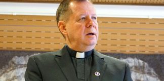 Maailmanlopusta puhunut kirkkoherra vastaa syytöksiin: ”En ole mikään ennustelija”