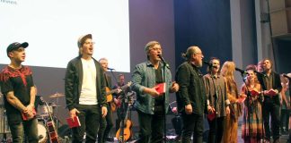 ”Punakantinen veisukirja on nuoren ihmisen katekismus” – Ikää sillä on 50 vuotta