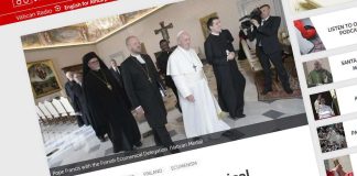 Piispa Teemu Laajasalon johtama suomalaisryhmä tapasi paavi Franciscuksen Vatikaanissa