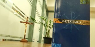 Aikuisrippikoulun kävi aiempaa useampi – ”Tärkeää kehittää osallistujien tarpeita vastaavaksi”