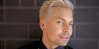 Levyarvio: Yökerhoissakin soi nyt Jumalan kaipuu, ja siitä saa kiittää Antti Tuiskua