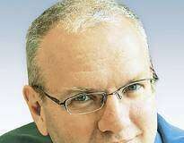 Päätoimittaja lähetystyöstä kirjoittaneille: Heikennätte naisten asemaa