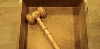 Kannanotto: Seurakuntien työntekijät eivät saa sanella nuorten vaikuttajaryhmien muotoa