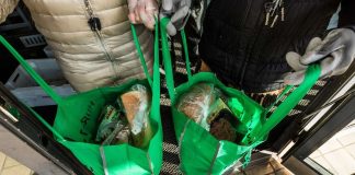 Seurakuntien ruoka-avun perille viemiseen tarvitaan nyt uusia keinoja