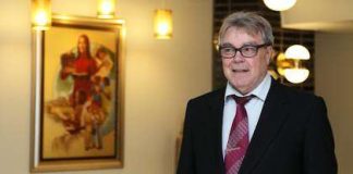 Jehovan todistajien laaja painotoiminta Suomessa lakkaa