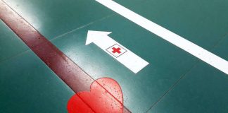 ”Me sairaalapapit emme lähteneet etätöihin” – Sairaaloissa valmistaudutaan sielunhoidon tarpeeseen