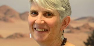 Kolumni: Meidän täytyy taistella sekä virusta että stereotypioita ja vihaa vastaan