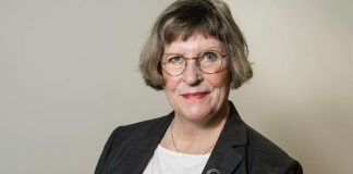 Pääkirjoitus: Vielä tulee päivä, jolloin halaaminen on sallittua ja kirkossa saa ehtoollista