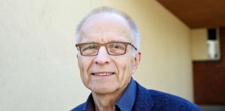 Kirja-arvio: Eero Junkkaalan uutuuden kaltaisia kirjoja kannattaa tehdä ja lukea