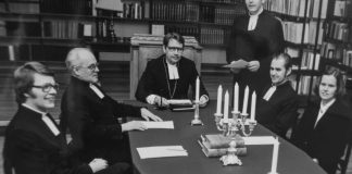 Mysteerikuva: Ketkä kokoustavat? – Katso myös edellisen kuvan ratkaisu