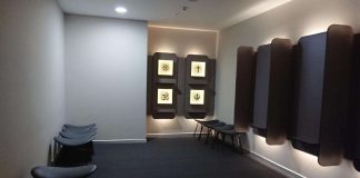 Tutkijat näkevät nyt merkkejä uskonnon paluusta – jos Jumala koskaan katosikaan